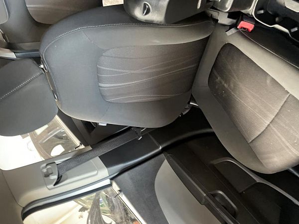 sièges avant 4 portes CHEVROLET AVEO Hatchback (T300)