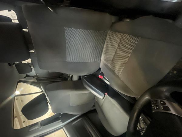sièges avant 4 portes SUZUKI SPLASH (EX)