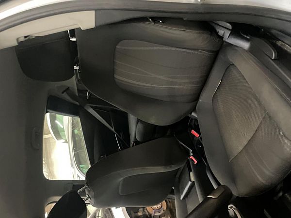 sièges avant 4 portes CHEVROLET AVEO Hatchback (T300)