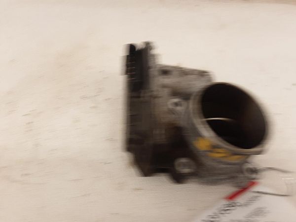 Throttle casing MITSUBISHI LANCER VIII (CY_A, CZ_A)