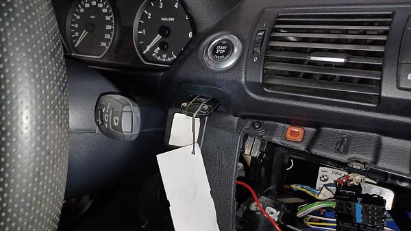 Steering wheel lock BMW 1 (E87)