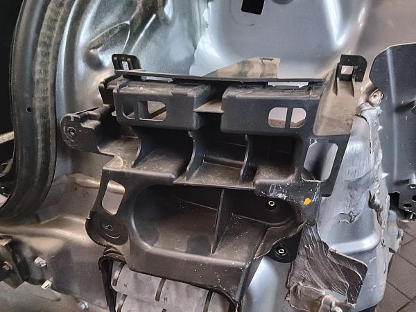 Bumper corner OPEL CORSA F