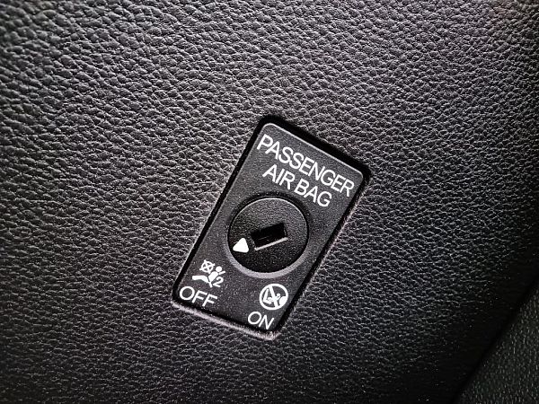 Airbag - relay VW PASSAT Estate (3G5, CB5)