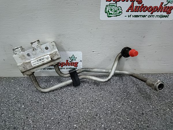 Oil radiator - hoses OPEL INSIGNIA B Sports Tourer (Z18)