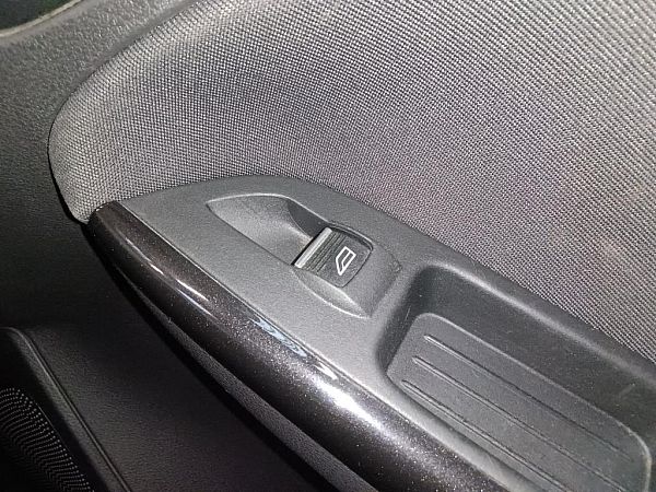 2120871 : Electrische raamschakelaar en Raamhevel schakelaar - Autoparts24