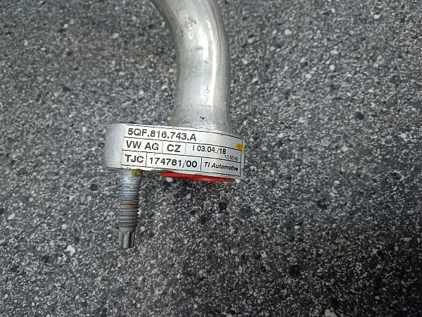 Air conditioning pipe / hose VW TIGUAN (AD1)