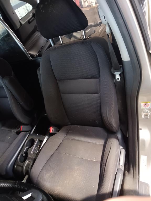 Front seats - 4 doors HONDA CR-V Mk III (RE_)