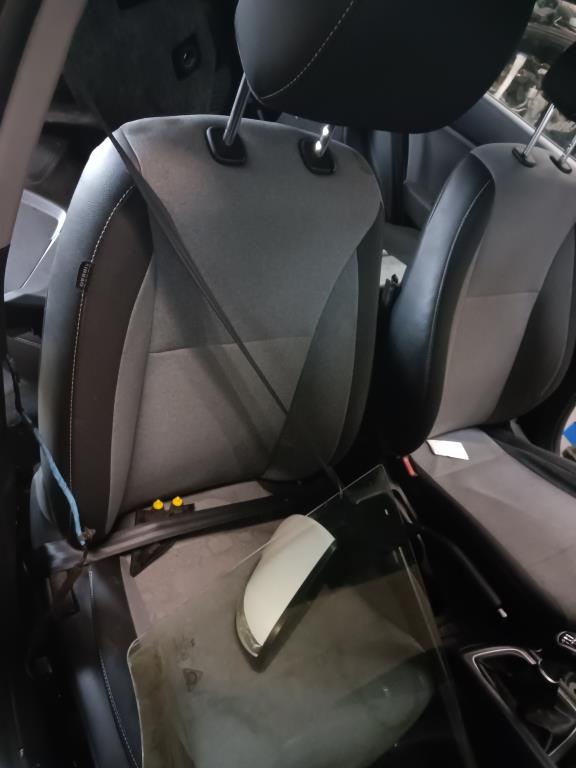 sièges avant 4 portes HYUNDAI i20 (GB, IB)