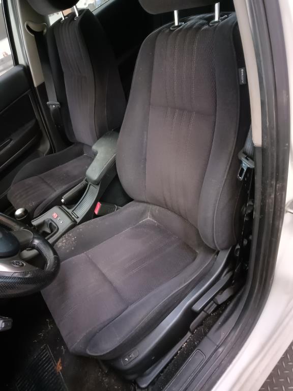 sièges avant 4 portes ALFA ROMEO 159 Sportwagon (939_)