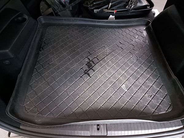 Bakluke bun VW TOURAN (5T1)