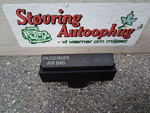 Airbag kontrol lampe SEAT ARONA (KJ7)
