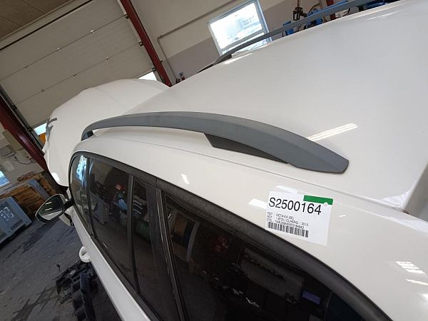 Roof shackle SKODA OCTAVIA III Combi (5E5, 5E6)