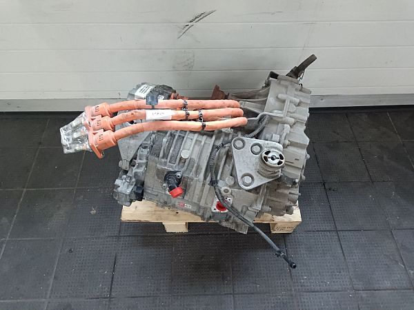 Elektromotor für den Antrieb VW GOLF VII (5G1, BQ1, BE1, BE2)