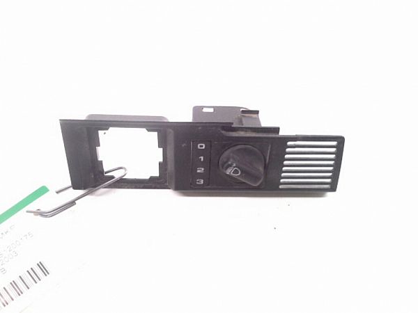 Switch - light LAND ROVER DISCOVERY Mk II (L318)