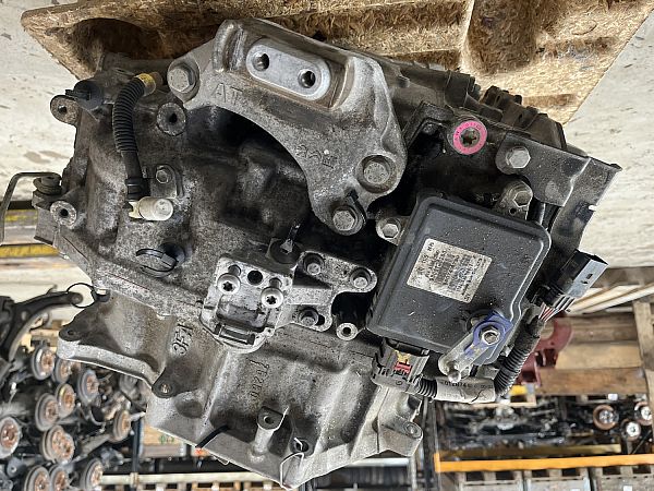 Automatic gearbox PEUGEOT 308 SW II (LC_, LJ_, LR_, LX_, L4_)