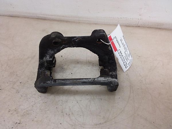 Bremsekaliber holder / bremseåg BMW 5 Touring (F11)