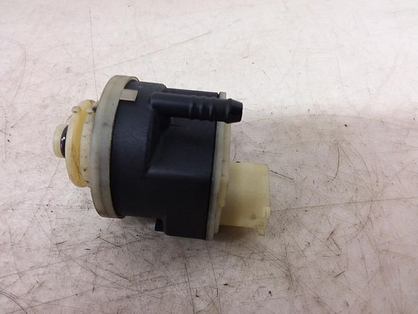 Fuel filter heater