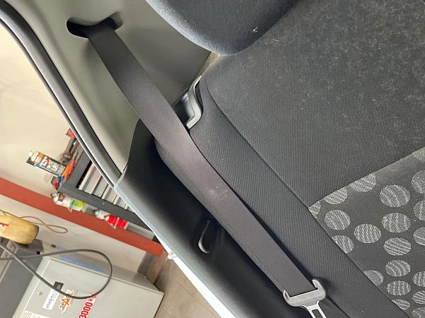 Seat belts - rear SUZUKI SPLASH (EX)