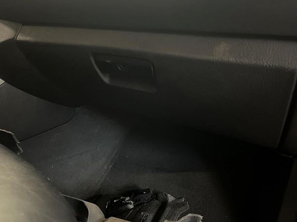 couvercle de boite à gants BMW X5 (E53)