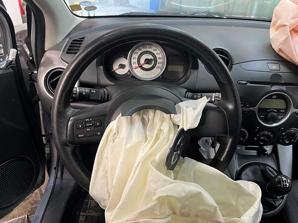 Rat (airbag medfølger ikke) MAZDA 2 (DE_, DH_)