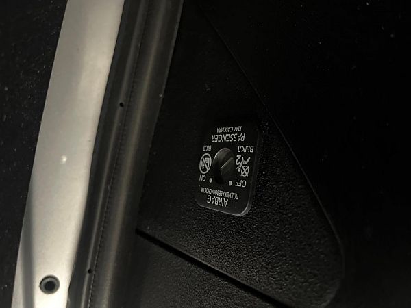 Airbag relais TOYOTA YARIS/VITZ (_P13_)