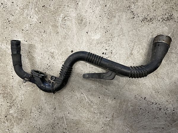 Turbo Ladeluftschlauch RENAULT CAPTUR I (J5_, H5_)