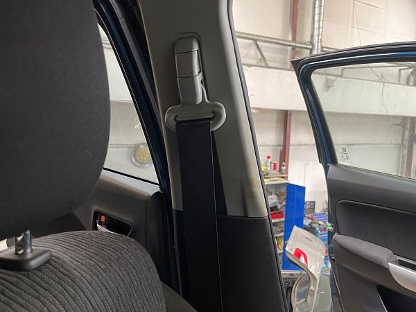 Seat belts - front SUZUKI BALENO (FW, EW)