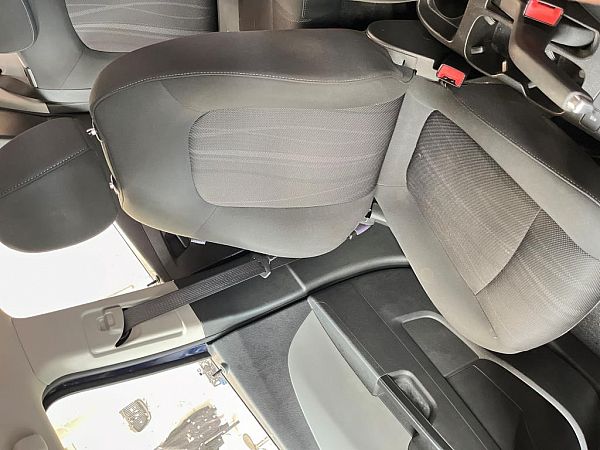 sièges avant 4 portes CHEVROLET AVEO Hatchback (T300)