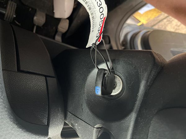 Steering wheel lock FORD FUSION (JU_)