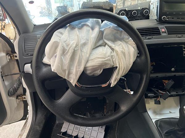 Steering wheel - airbag type (airbag not included) SKODA OCTAVIA II (1Z3)