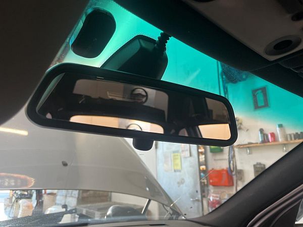 Rear view mirror - internal BMW 5 Touring (E61)