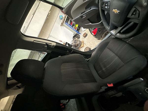 Forsæder - 4 dørs CHEVROLET AVEO Hatchback (T300)