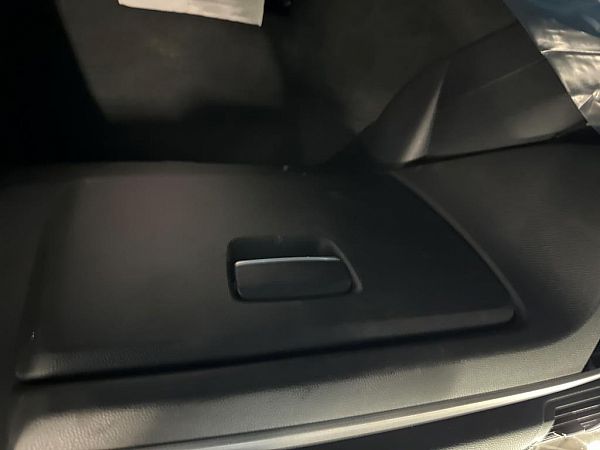 Glove compartment flap BMW 1 (E81)