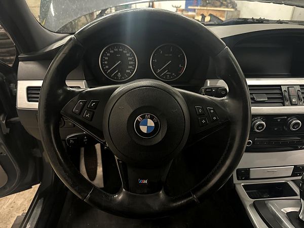 Lenkrad, der Airbag wird nicht mitgeliefert BMW 5 (E60)