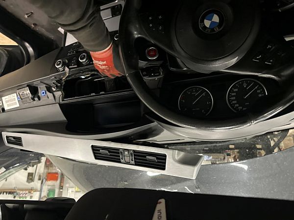 tableau de bord BMW 5 (E60)