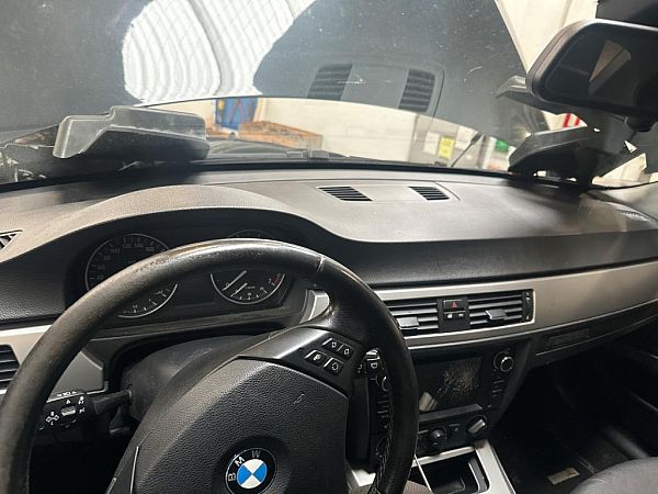 tableau de bord BMW 3 (E90)