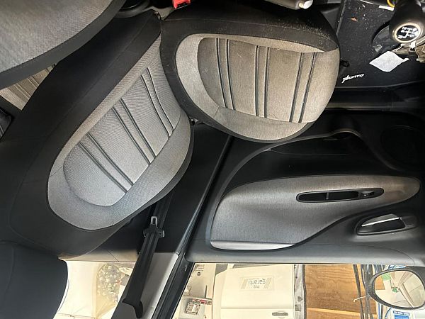 sièges avant 4 portes FIAT PUNTO EVO (199_)