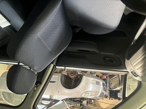 sièges avant 4 portes SUZUKI WAGON R+ Hatchback (MM)