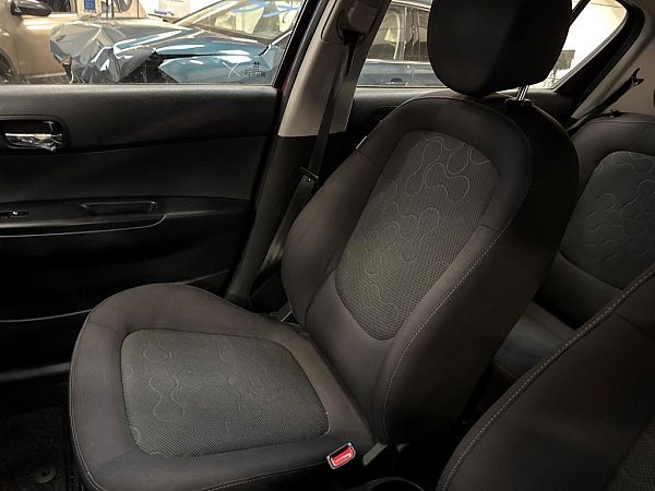 sièges avant 4 portes HYUNDAI i20 (PB, PBT)
