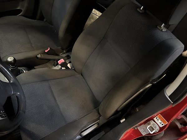 sièges avant 4 portes SUZUKI SWIFT III (MZ, EZ)