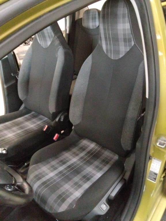 Innenausstattung PEUGEOT 108