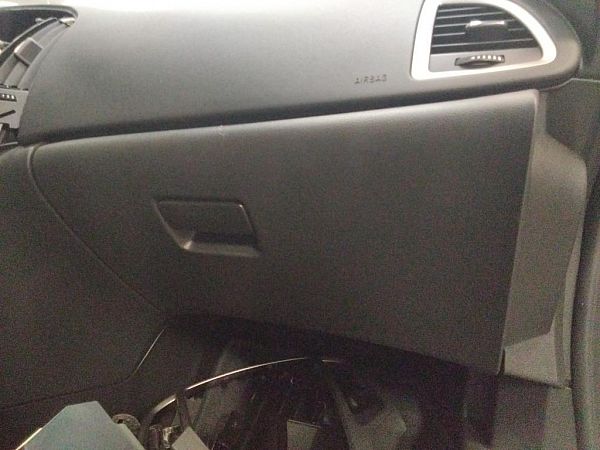 Handskerumsklap OPEL ASTRA J (P10)