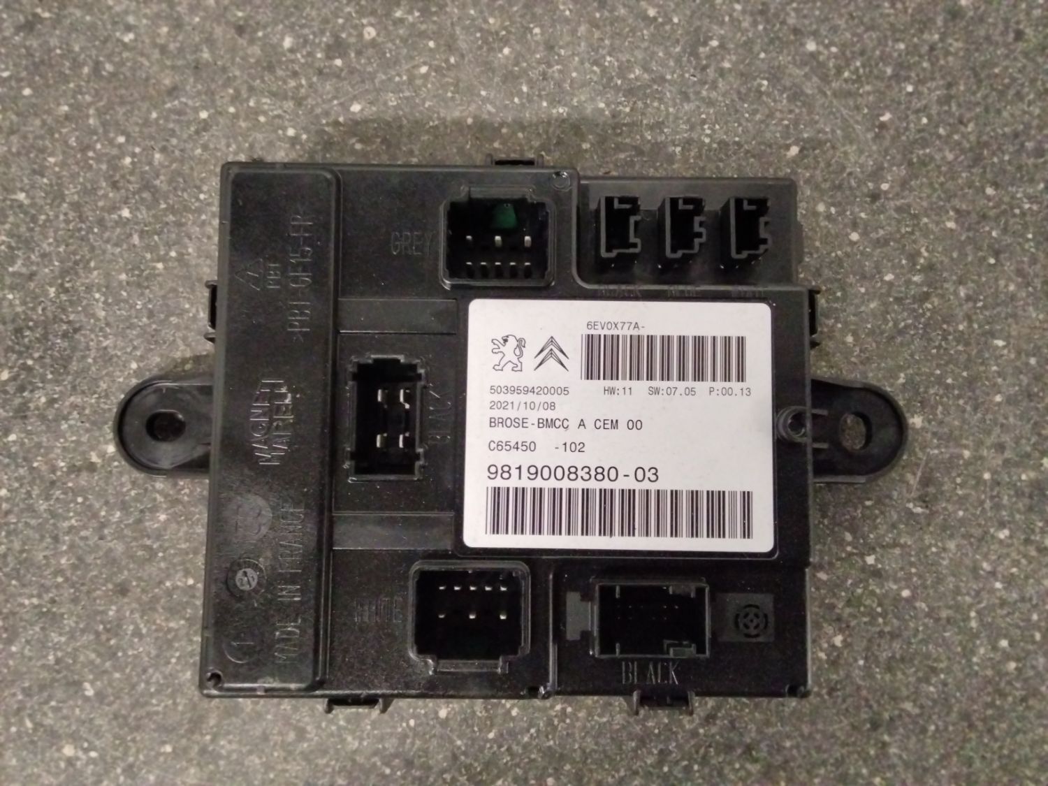 DTM・DAW mote3.19 Amazon.com: Minn Kota Terrova Bow-Mount Electric Trolling