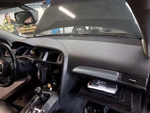 Instrumentpolstring AUDI A6 (4F2, C6)