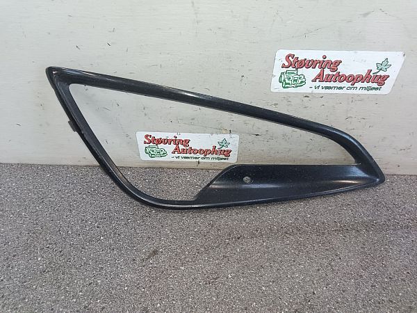 Grill HYUNDAI i40 CW (VF)