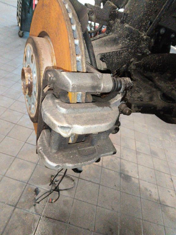 Bremssattel, innenbelüftet, vorne li. CUPRA BORN (K11)