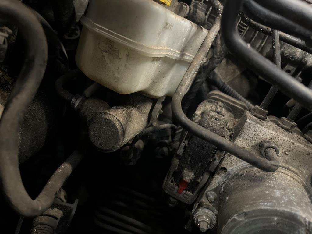 ACDelco 18M53 Cilindro Freno Principale Professionale - Aftermarket Di Alta Qualità In Alluminio E Ferro, Pronto All'installazione - 4