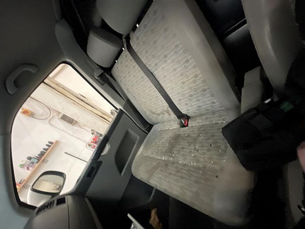 Front seats - 2 doors VW TRANSPORTER Mk V Box (7HA, 7HH, 7EA, 7EH)