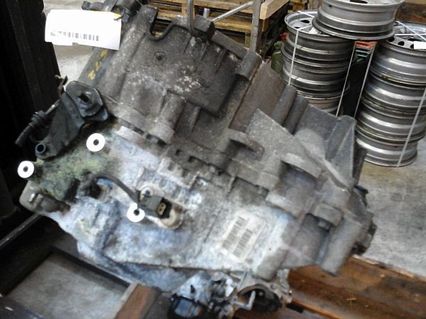 Schaltgetriebe VOLVO V40 Estate (645)