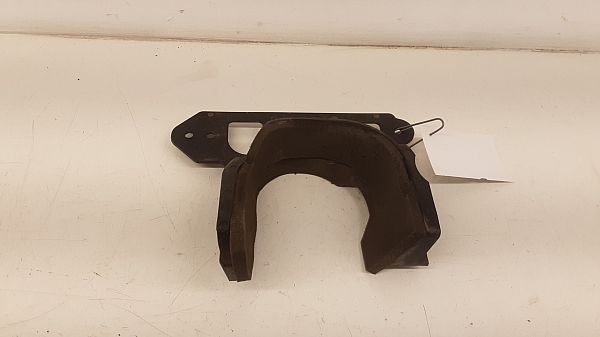 Front underbody cover